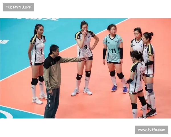 迪亚洛草地连胜晋级马洛卡八强 加拿大新星崭露头角展现潜力 迪亚洛草地连胜晋级马洛卡八强 加拿大新星崭露头角展现潜力